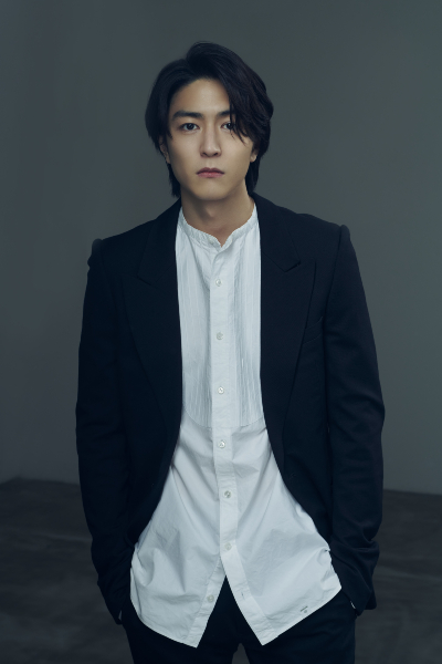 LiLiCoとラジオを担当する俳優・稲葉 友に聞く、「先輩と良好な関係を築く」心構え