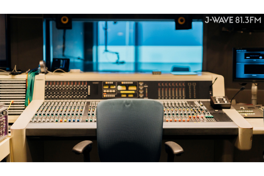 J-WAVEリスナーは週累計270万人！ 年末年始に集中的にCMを流すメリットは？【特別プランのご案内】